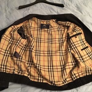 Men’s Burberry Fall/Spring jacket